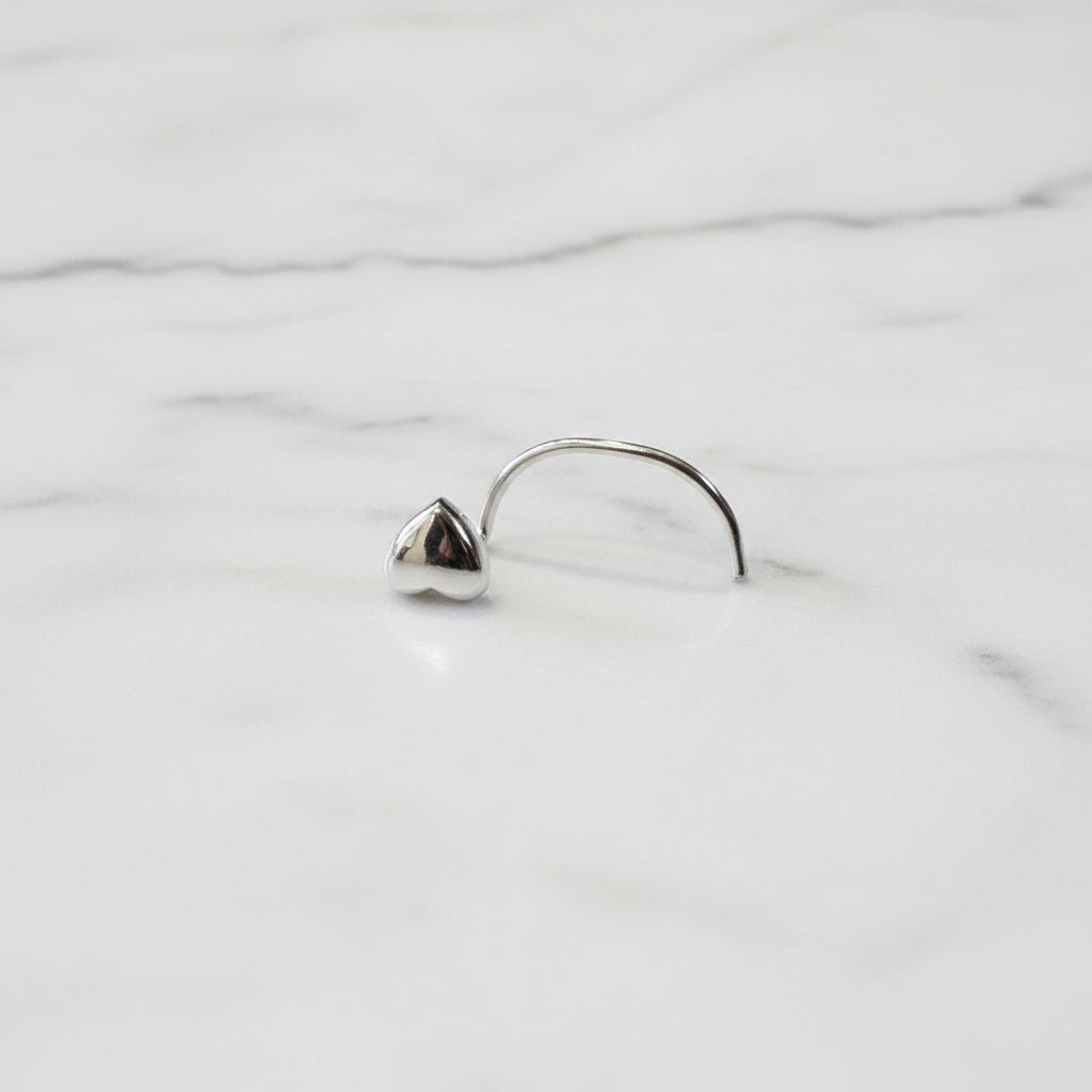 NR-160 Silver Heart 925 Sterling Silver Nose Pin