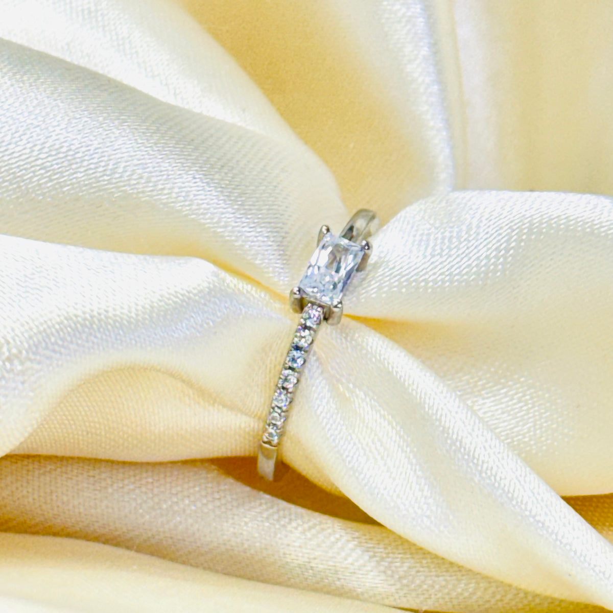 925 Sterling Silver White AD Stone Italian Women's Ring