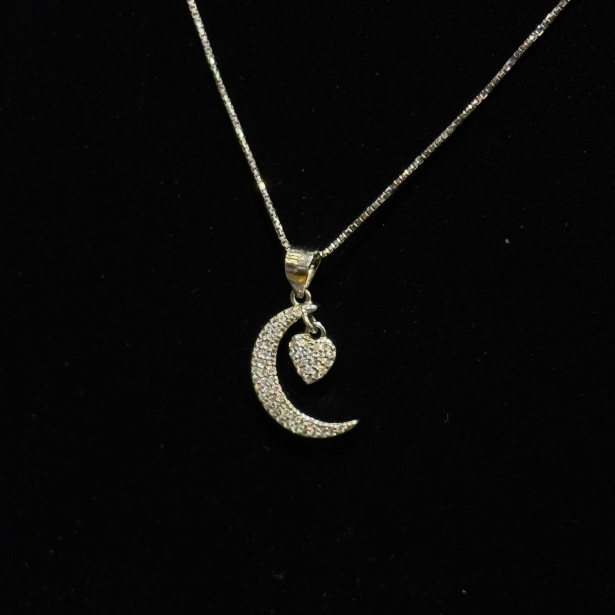 Fair 925 Sterling Silver White AD Stone Half Moon With Heart Women's Pendant