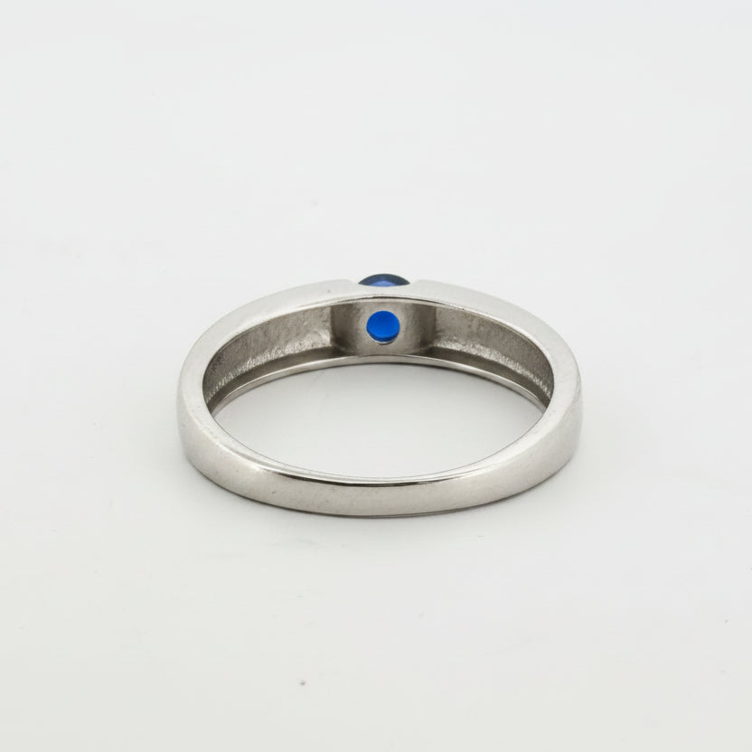 Synthetic blue sapphire grooved 925 silver mens ring — refined office & festive jewellery. - image 4