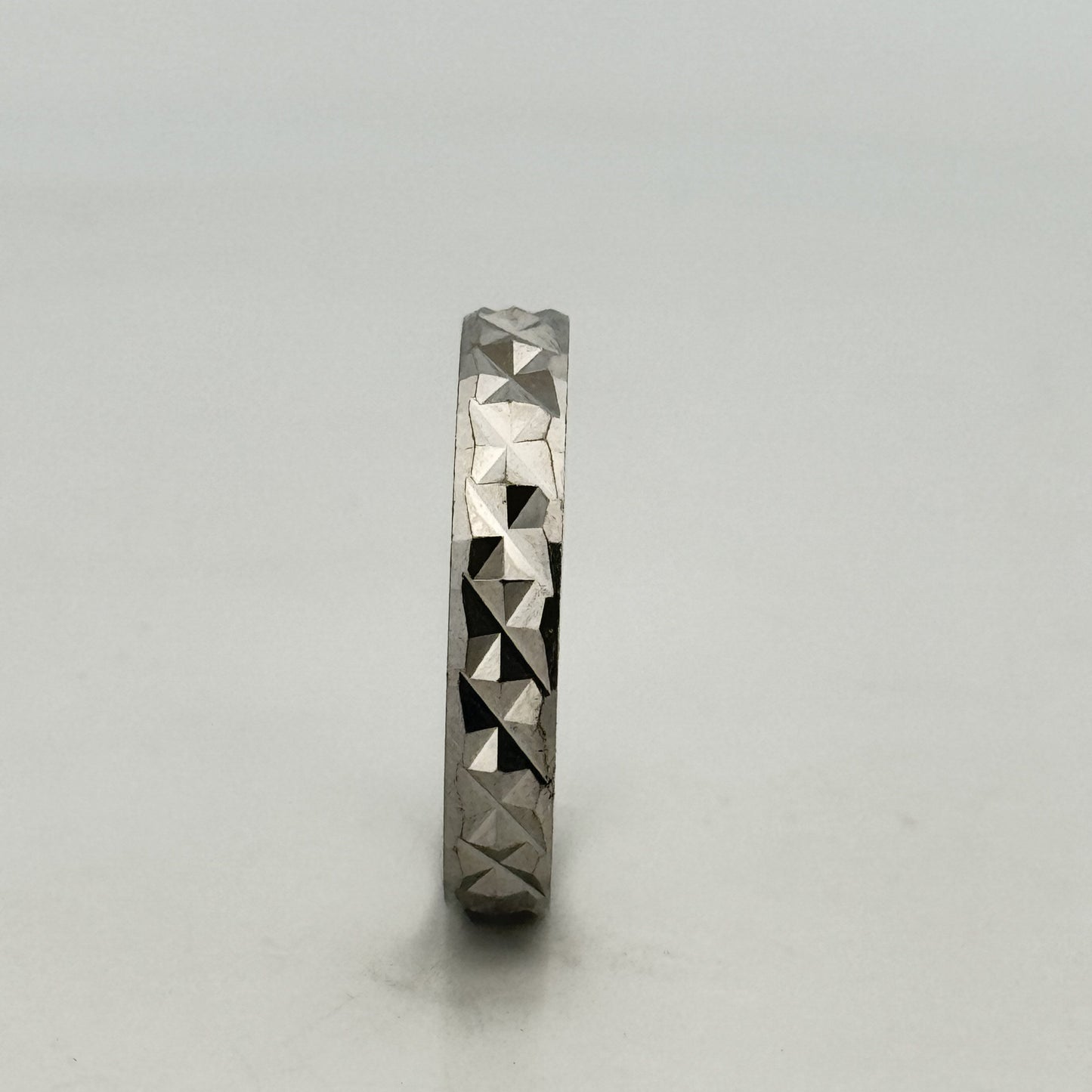 Pyramid facet 925 silver mens band ring — edge-to-edge texture for bold daily wear. - image 1
