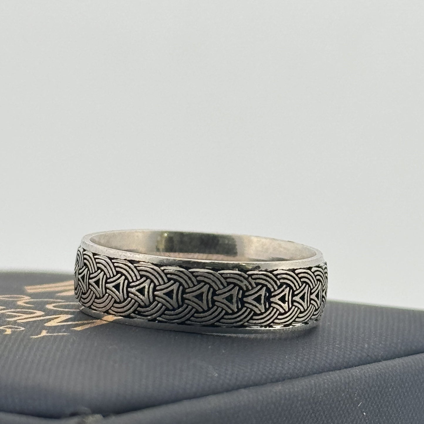 Oxidised Viking chain mail 925 silver wide band — bold statement ring for men. - image 2