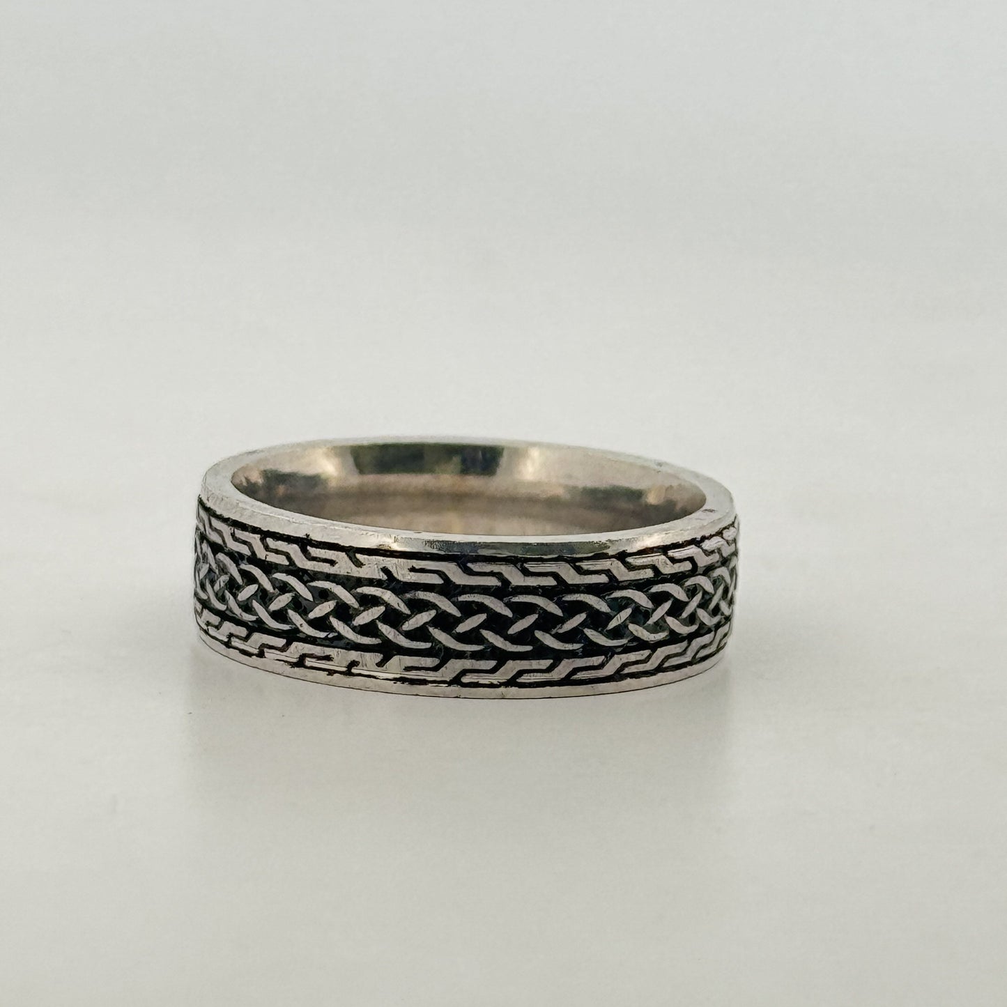 Oxidised Celtic braid 925 silver mens band — heritage-crafted ring for festive gifting. - image 2