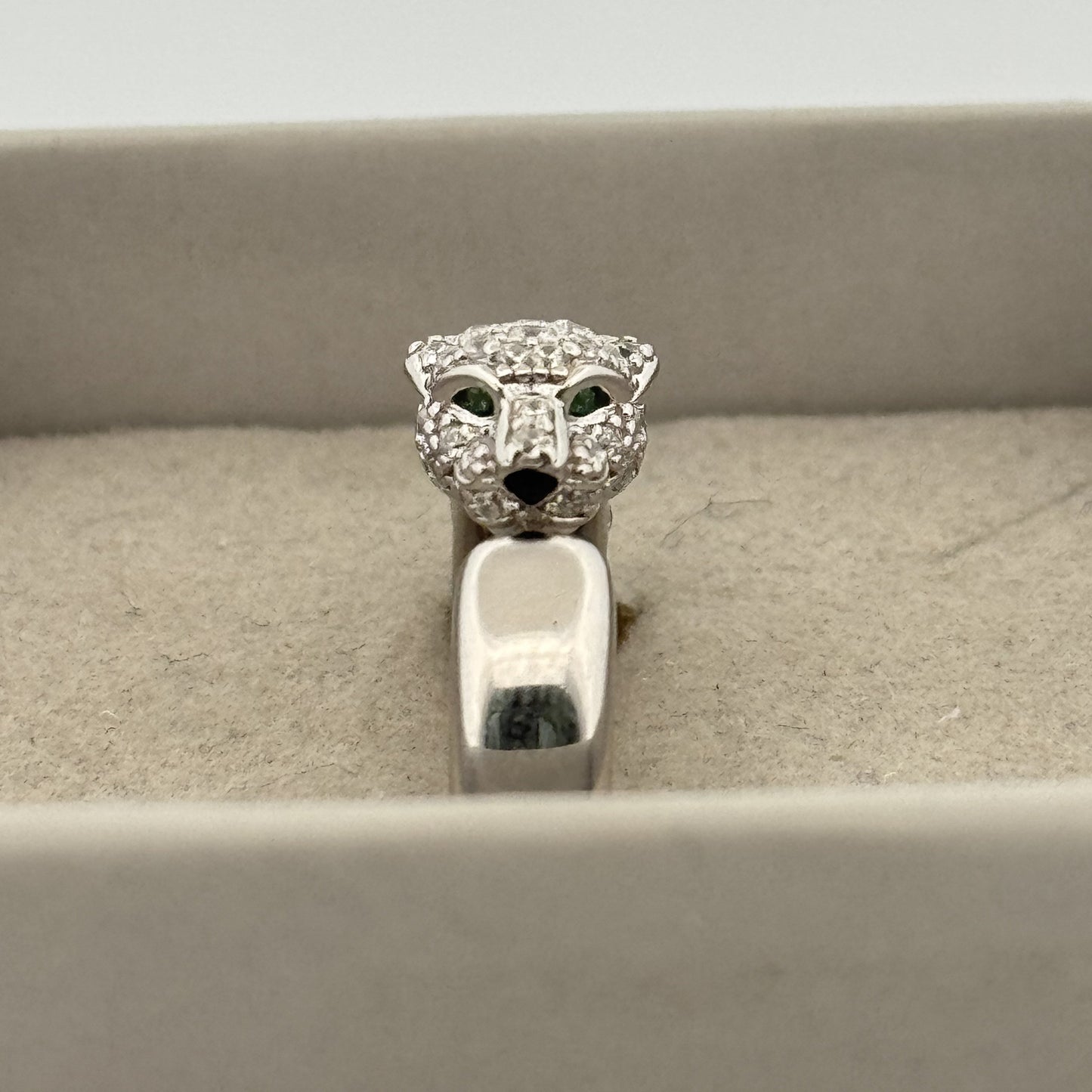 Emerald & white AD jaguar 925 silver ring | bold feline statement for parties & gifting - image 2