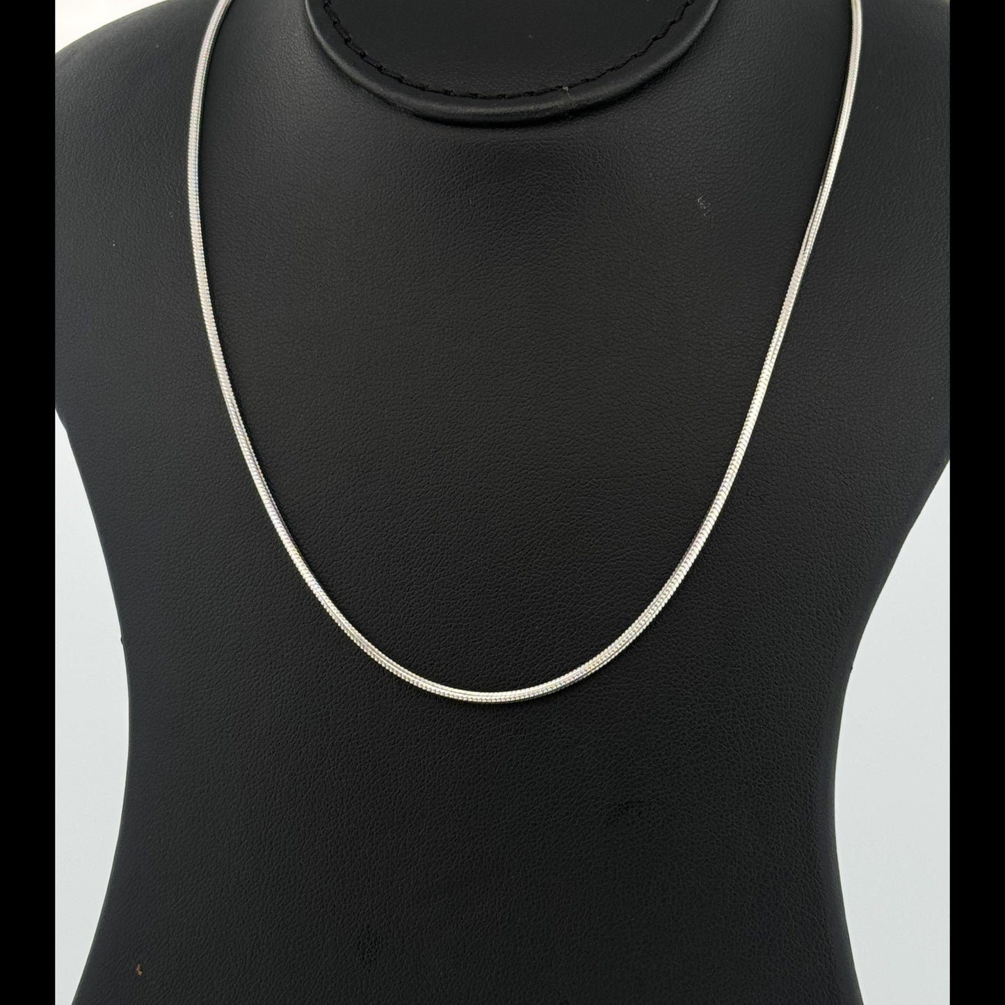 Smooth rhodium 925 silver snake chain | fluid mirror-finish unisex necklace for everyday - image 4