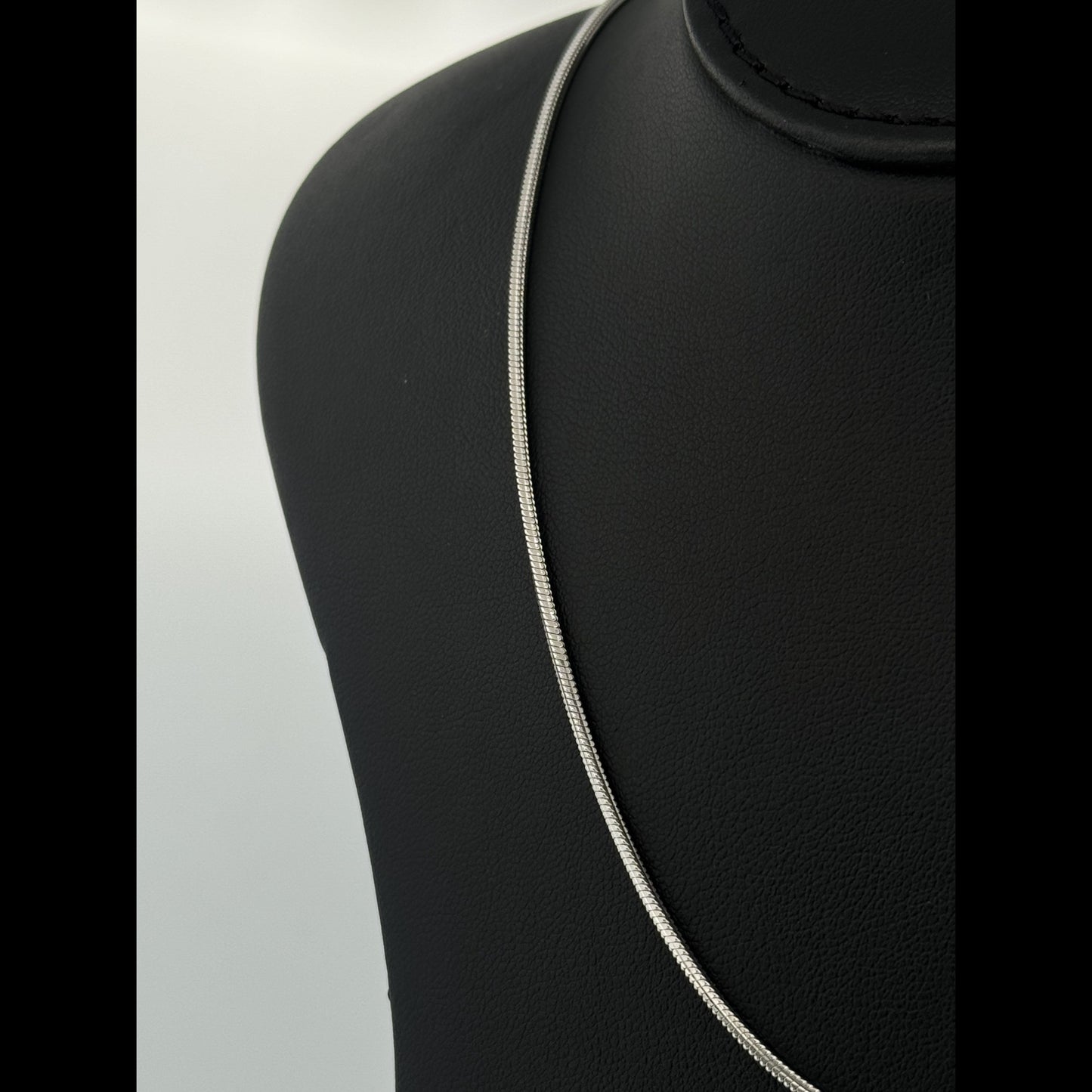 Smooth rhodium 925 silver snake chain | fluid mirror-finish unisex necklace for everyday - image 5