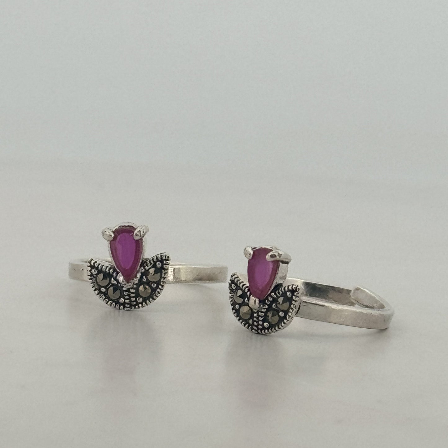 Oxidised 925 Sterling Silver Marasite Toe Ring With Ruby & Pyrite Stones