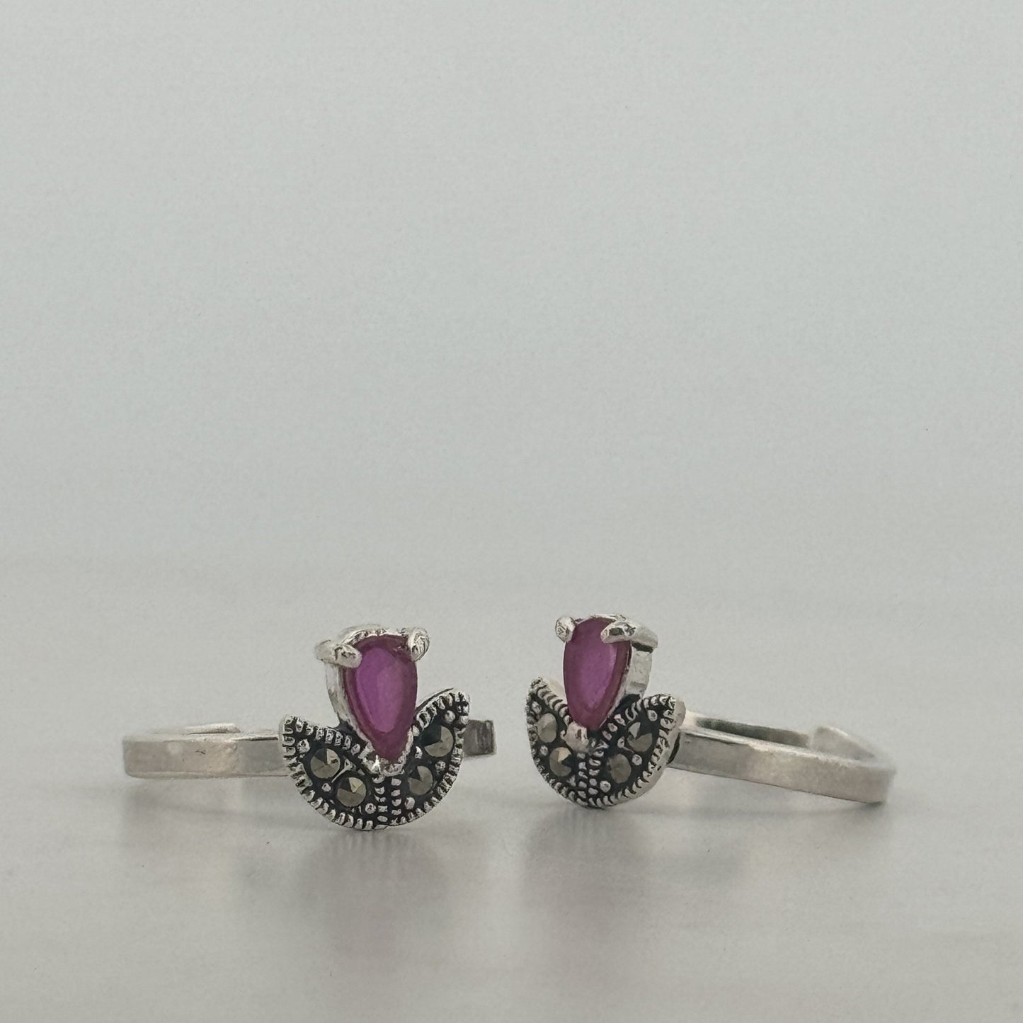 Oxidised 925 Sterling Silver Marasite Toe Ring With Ruby & Pyrite Stones
