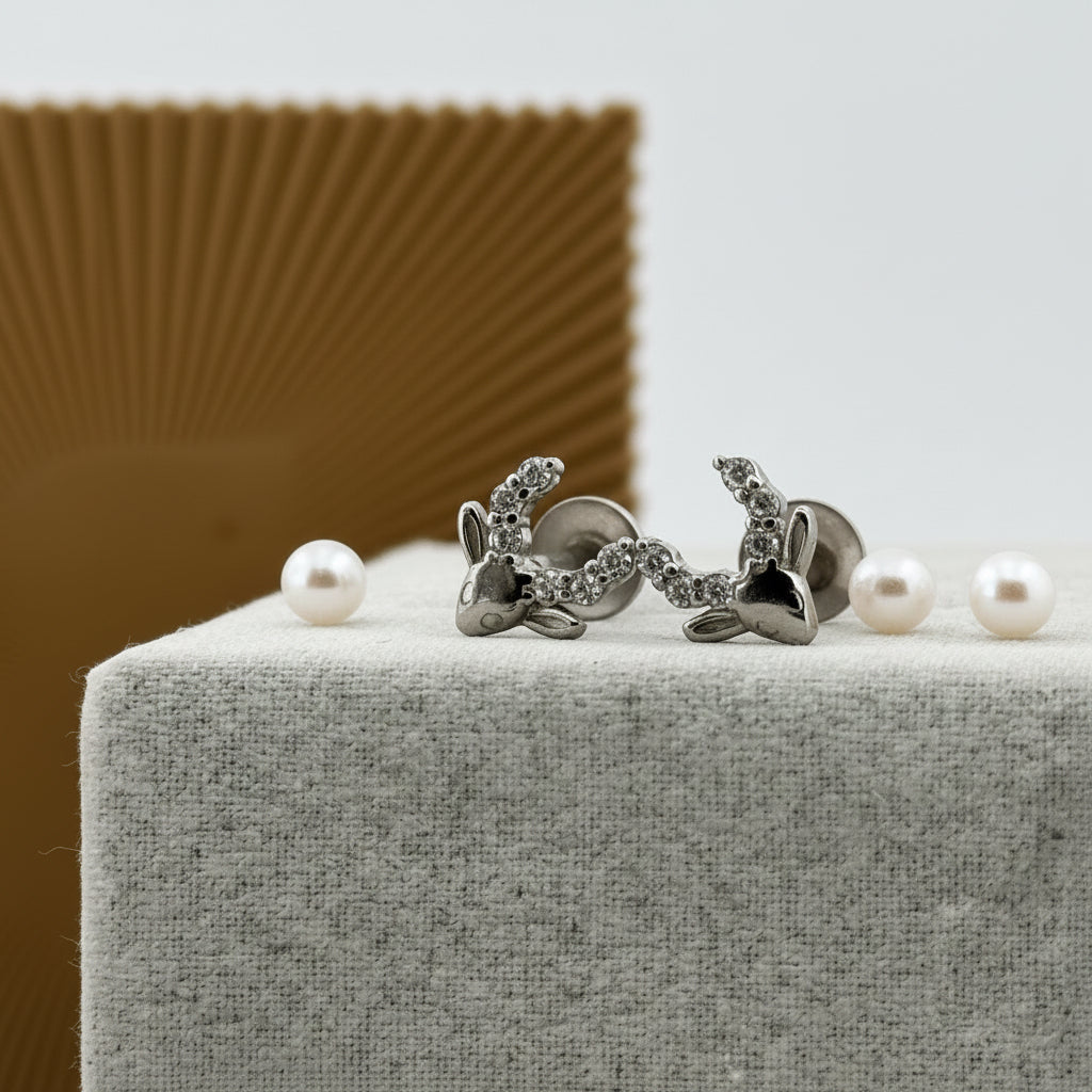925 Sterling Silver Stud Earrings With White AD Stones
