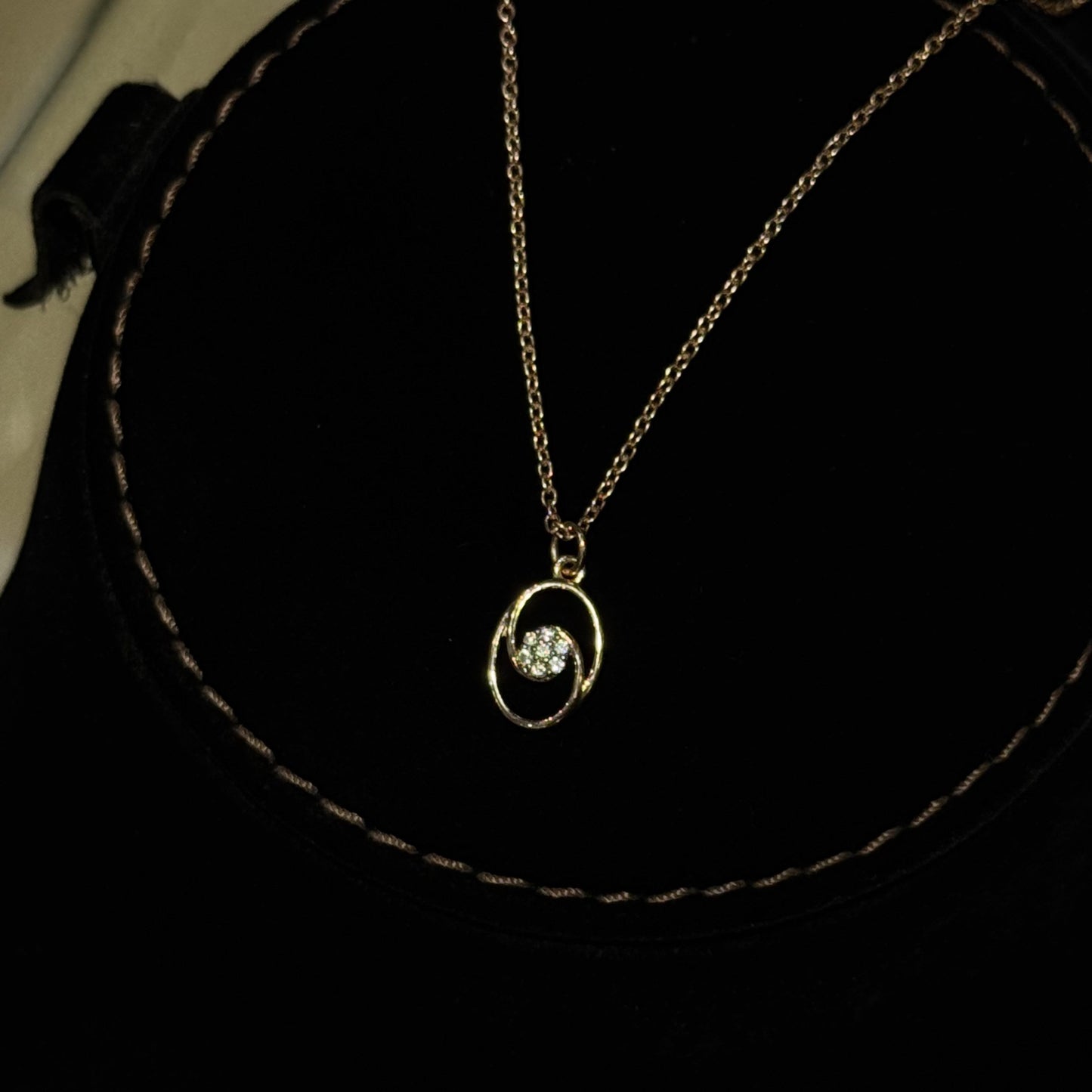 White AD Stone 925 Silver Pendant Necklace