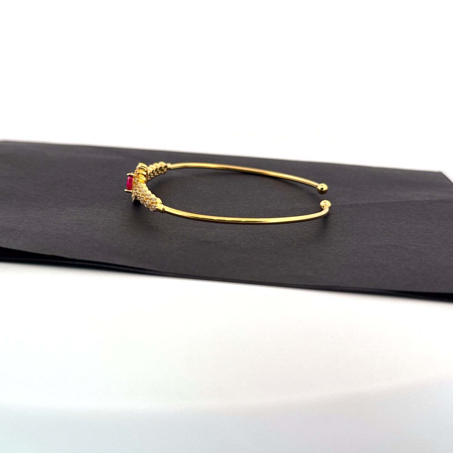Synthetic ruby sunburst halo 925 silver gold scallop cuff — fiery centrepiece for weddings. - image 2